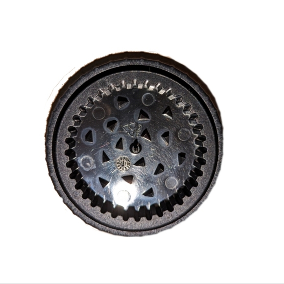 (3 for $20) Gefu Cheese / Vegetable Grater - Picture 2 of 4